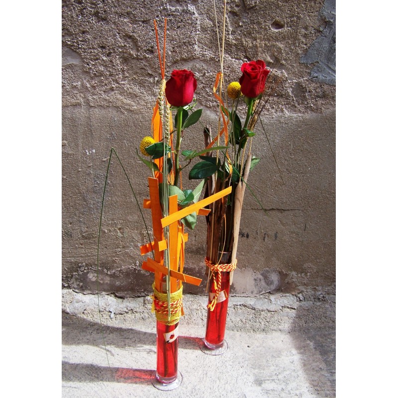 Rosa de Sant Jordi amb Gerro de vidre decorat Rosa de Sant Jordi amb Gerro de vidre decorat
